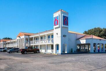 Motel 6 Round Rock, Tx