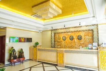 Отель Greentree Inn Jiayuguan Xinhua South Road Express