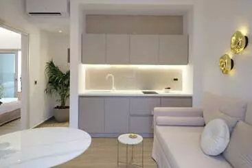 Aparthotel Golden Luxury Suites