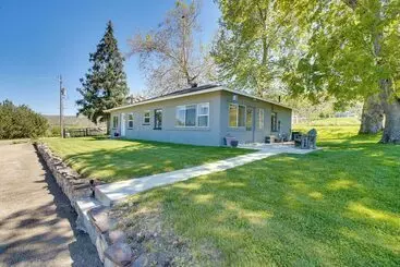 コテージ Charming Emmett Home W/ Patio   14 Mi To Reservoir