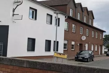 Hotelli Ishi Inn Wolfsburg