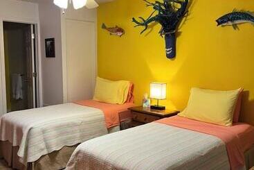 Hotel The Poco Loco Lodge