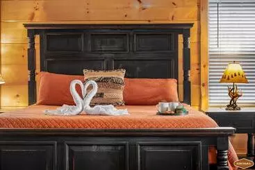 Mökkimajoitus Serene Mountain Retreat By Ghosal Luxury Lodging