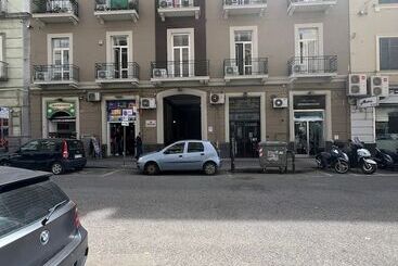 هتل Vpms Central Train Station