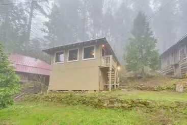 Mökkimajoitus Sugar Pine Cabin W/ Fire Pit ~ 8 Mi To Yosemite