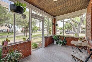 کلبه Updated Jacksonville Home < 1 Mi To St Johns River