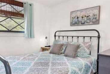 Сельский дом Camp Conklin #2337