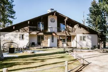 هتل The Ranch House #1998