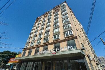 Echarm Hotel Zhanjiang Zhanchuan Avenue Wanda Plaza