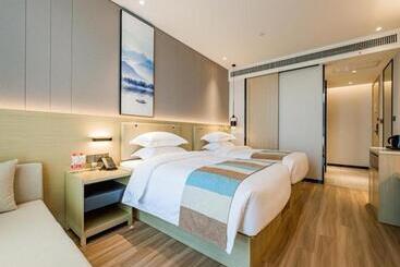 Vx Hotel Hubei Wuhan Hongshan District 1st Guanggu Road