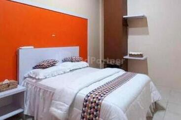 Otel Anaqi Homestay Mitra Reddoorz