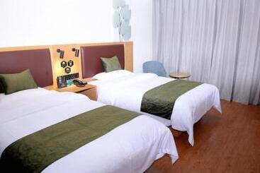Hotel Green Tree Inn Express Xingtai Guangzong Development Zone Xingqing Road