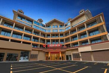 Vienna Hotel Jiangxi Ganzhou Ningdu Bus Station