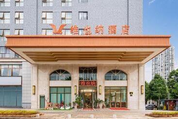 Vienna Hotel Yunnan Maitreya Huquan