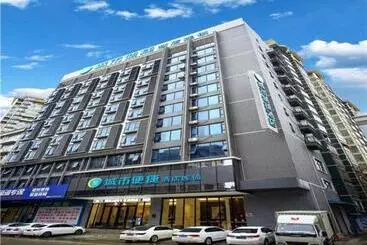 Hotelli City Comfort Inn Wuzhou Cenxi Mingdu Xincheng