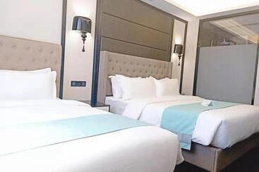 Xana Hotelle Beijing Songjiazhuang Metro Station