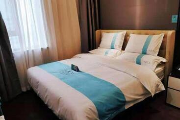 Xana Hotelle Urumqi People Daximen Road