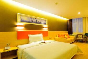 Hotel 7 Days Premium Shihezi Youxie Plaza Jun Ken Museum