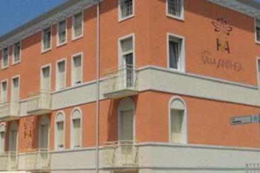 Hotelli Villa Anthea