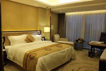 Hotel Wuhan Youyi International