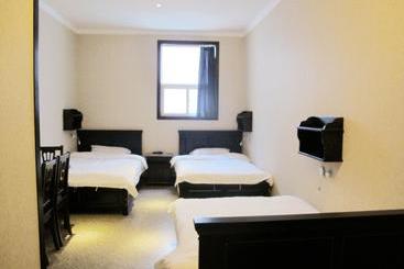 Schronisko Xi An Hantang House