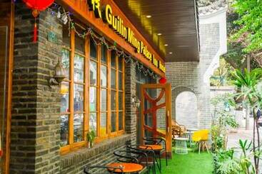 Hostel Ming Palace Inn