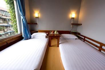 Hello Chengdu International Youth Hostel