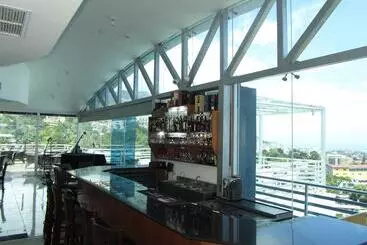هتل Gala Tower Condo &