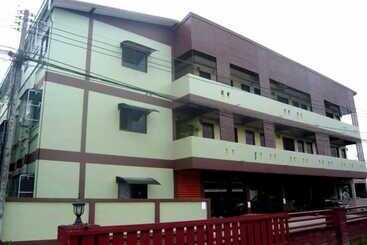 فندق Jansupar Court