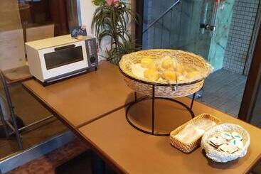 هتل Matsuyama Hills