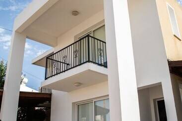 ツーリストアパートメント Nikoleta's House