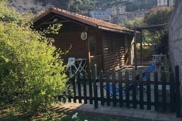 تختخواب و صبحانه Chalet Lidia