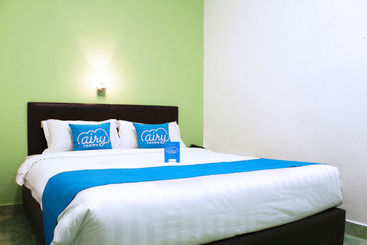 Отель Airy Greenland Ahmad Yani Batam