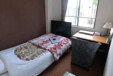 Biz Hotel Shiojiri Ekimae