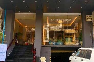 Positano Boutique Hotel & Sky Bar