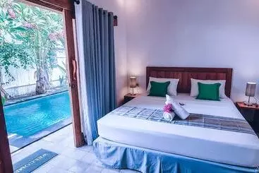 ツーリストアパートメント Akasia Villas