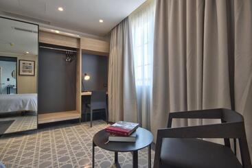 酒店 La Falconeria