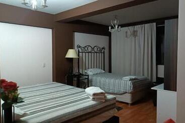 בית מלון כפרי La Mansion Del Sol