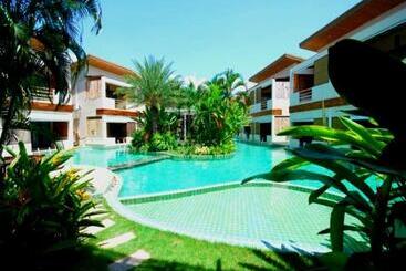 Hotelli The Hideaway Resort