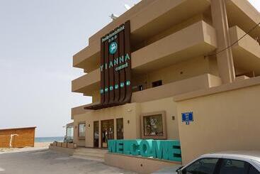 Otel Yianna Caravel Suites By Checkin Adults Only