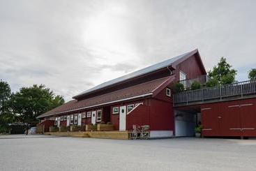 Мотель Krøgeneslåven Microtel