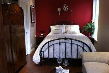 Aamiaismajoitus (B&B) Wedgewood Guest House