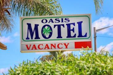 Oasis Motel