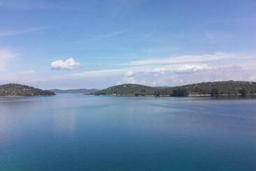 فندق Pansion Alen Dugi Otok