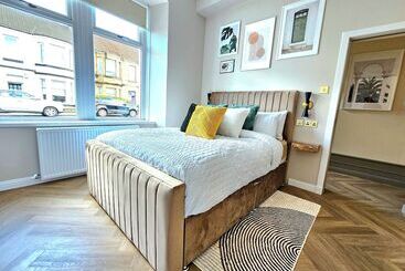 پانسیون Modern Gem With Free Parking