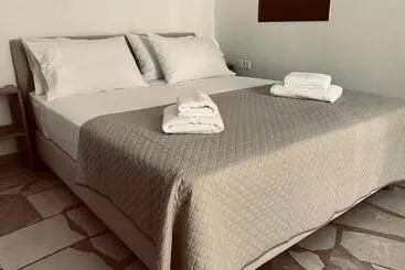 اقامتگاه Apartment In The Heart Of Tinos Town For 4 Guests
