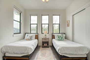 Сельский дом Clyde By Avantstay Great For Longer Stays, 12 Min To Downtown