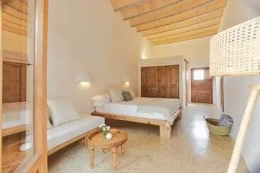 ホテル Equilicuá