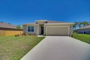 コテージ Pet Friendly Sebastian Retreat: 7 Mi To Beach!
