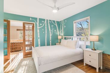 コテージ Red Cedar By Avantstay Cabin W/ Hot Tub + Views!